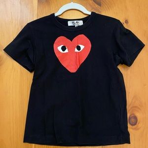 PLAY Comme Des Garçons tshirt Medium